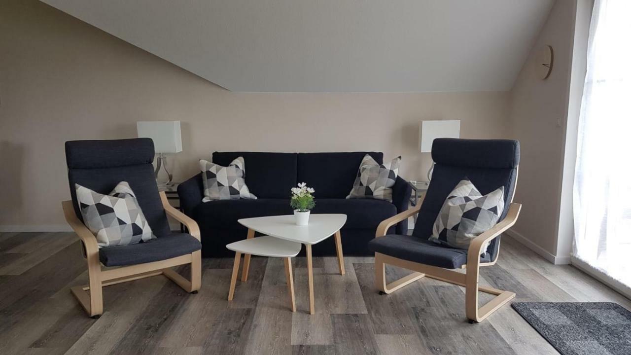 Ferienapartment Wiese & Meer Auf Ruegen Neddesitz Exterior foto